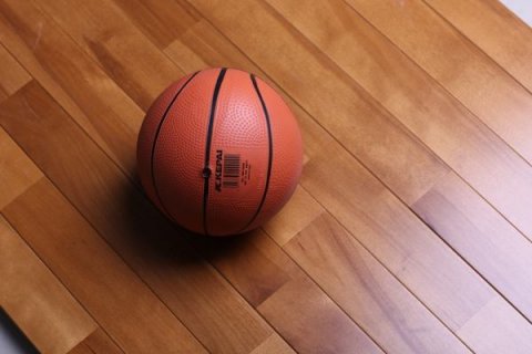 翻新，實木運動地板的再保養(yǎng)