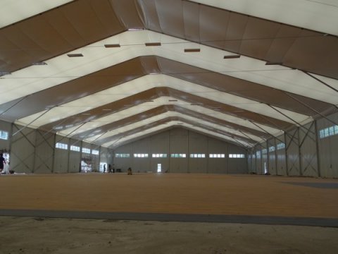 體育館運(yùn)動木地板的價格易波動