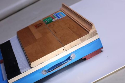 豐城籃球館實(shí)木運(yùn)動(dòng)地板驗(yàn)收標(biāo)準(zhǔn)