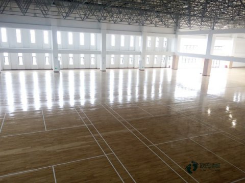 體育館木地板采購(gòu)要求
