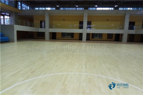 請(qǐng)認(rèn)準(zhǔn)品牌運(yùn)動(dòng)木地板廠家