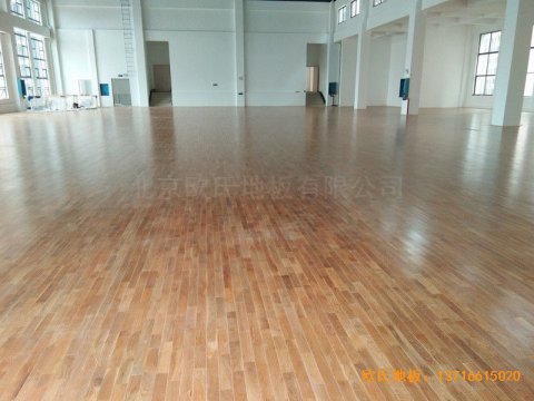 長沙開福區(qū)福鑫苑幼兒園運(yùn)動館體育木