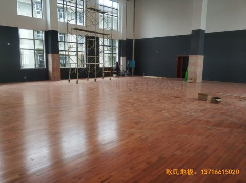 湖南常德人民銀行運(yùn)動館運(yùn)動地板施工
