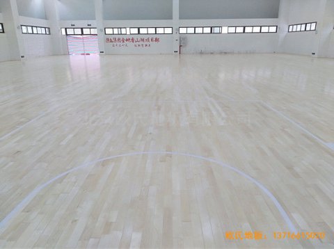 廣州金地香山湖小學(xué)籃球館運動木地板